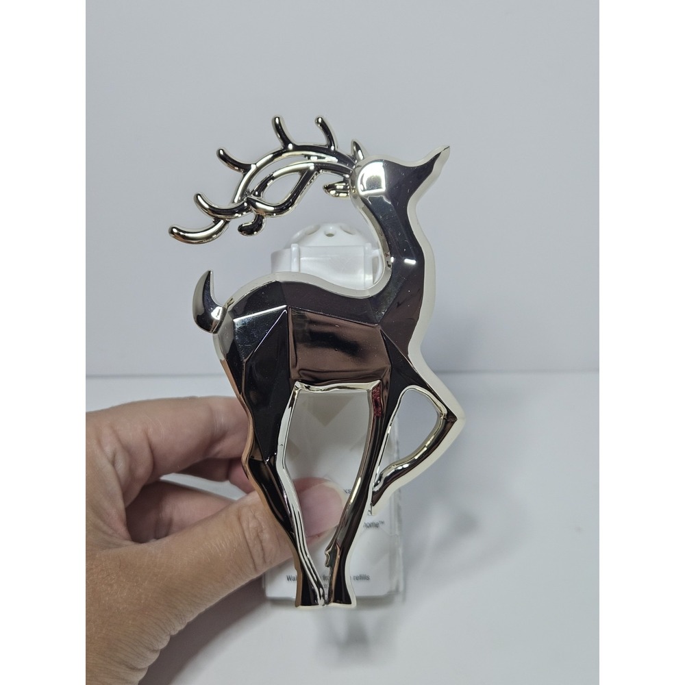 Bath & Body Works Geometric Silver Reindeer Wallflower Fragrance Diffuser NEW